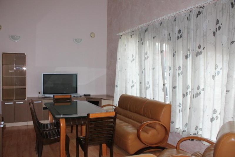 נרבה Europe Guesthouse מראה חיצוני תמונה